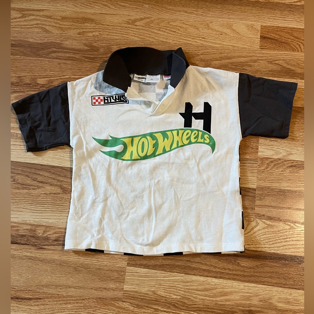 Zara Hot Wheels top